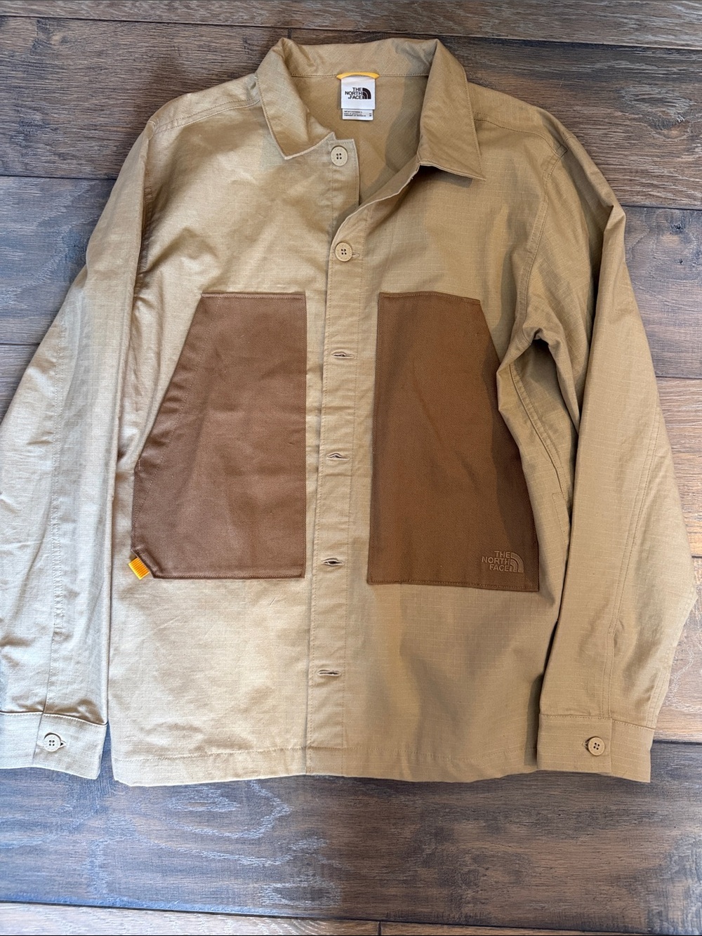 The North Face Two-Tone Tan and Brown Lightweight Shirt Jacket oversized